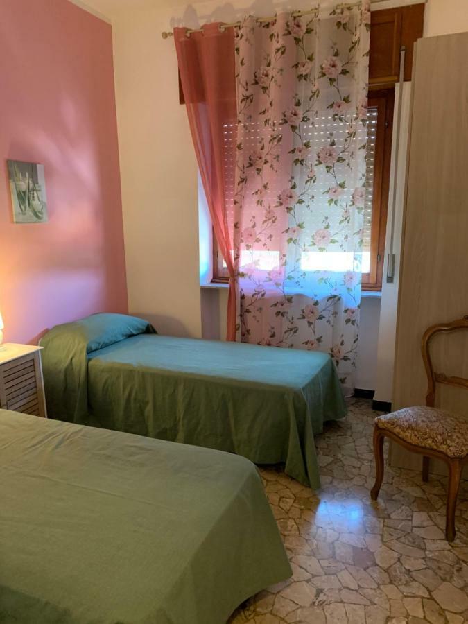 Affittacamere Serravalle Shopping Серавале Скривия Екстериор снимка